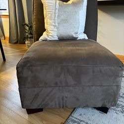Crate and Barrel Accent Chairs/Sofas