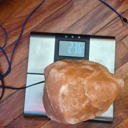 Natural Pink Himalayan Salt Lamp
