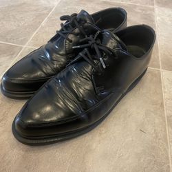 Dr. Martin Willis Size 10