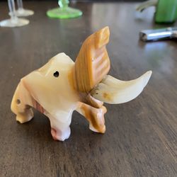 Onyx elephant 3” x 3”