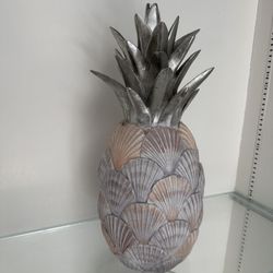 Pineapple Sculpture