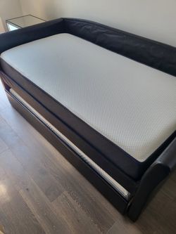 Trundle Bed (Mattresses Included) Like New! 