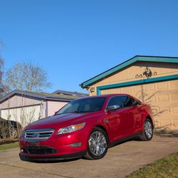 2011 Ford Taurus
