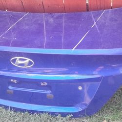 2012-2017 Hyundai Accent Trunk Lid Lift Gate - 