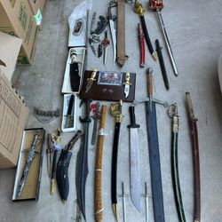 Medieval, Knights Helmets Shield Collection 