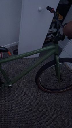 Thruster 27.5 Green OBO