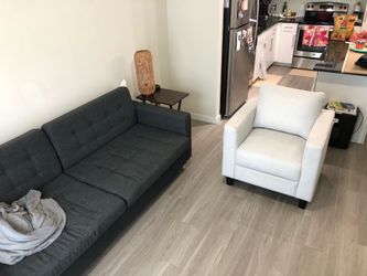Plush chair