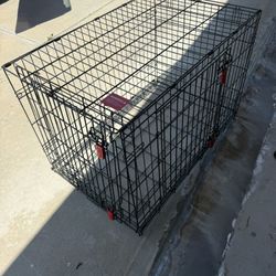 Very Good Condition Kong Sturdy Dog Crate 