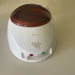 GiGi Professional Multi-Purpose Wax Warmer