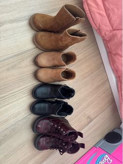 Girls boots