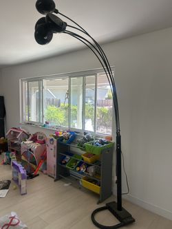 floor lamp