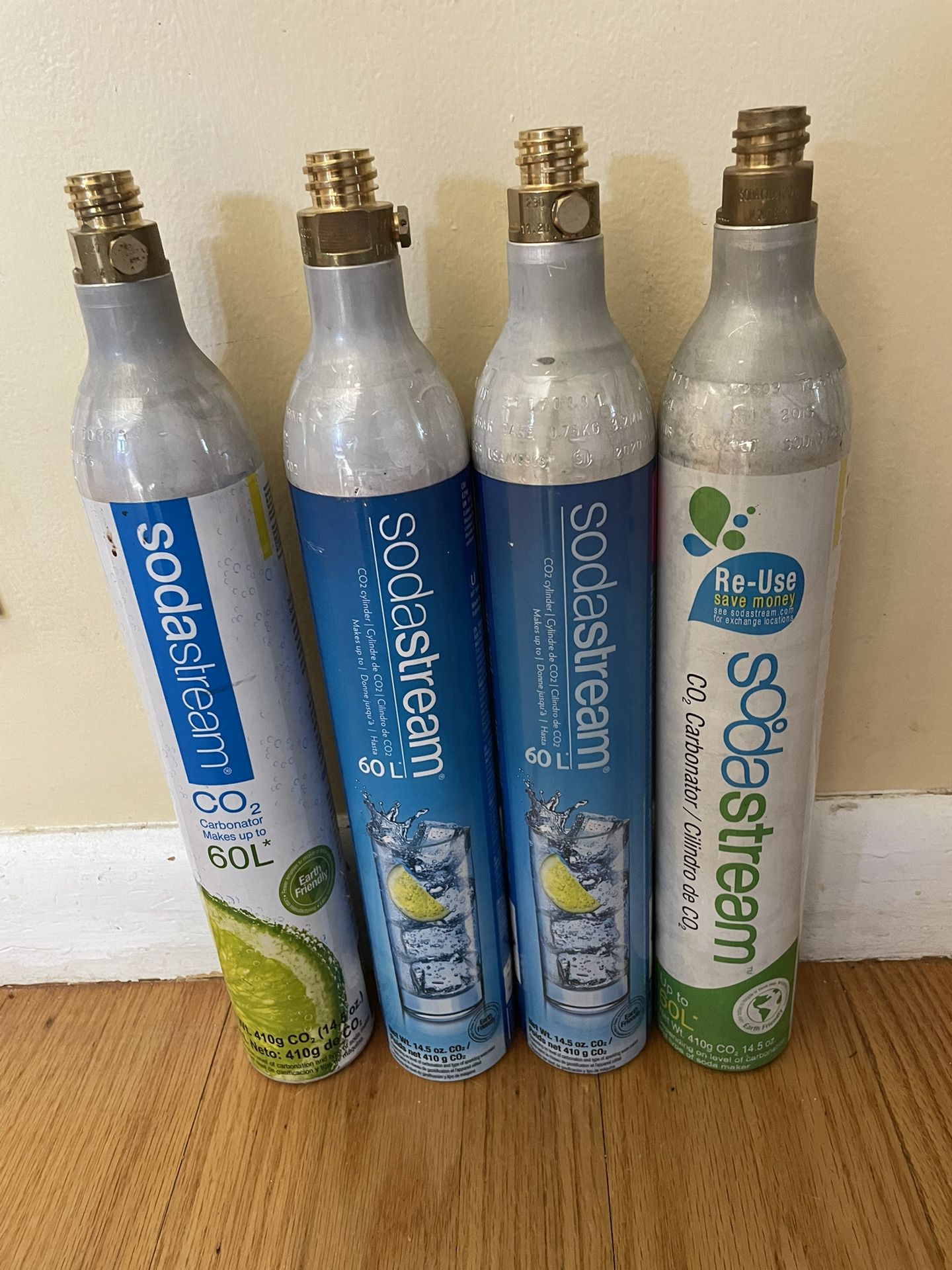Lot of 4 SodaStream 60L CO2 Cylinder Canister C02 Soda EMPTY