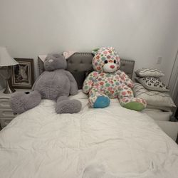 Giant Stuffed Bunnies 