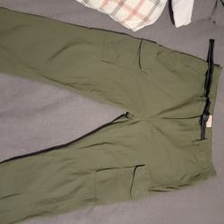 Levi Cargo Pants 