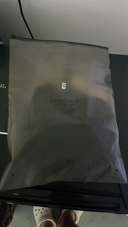 Essentials shorts color black size medium men