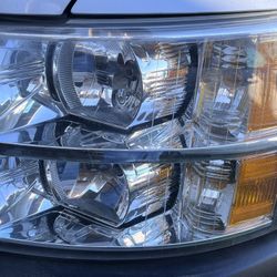 07-13 Chevy Silverado Headlights 