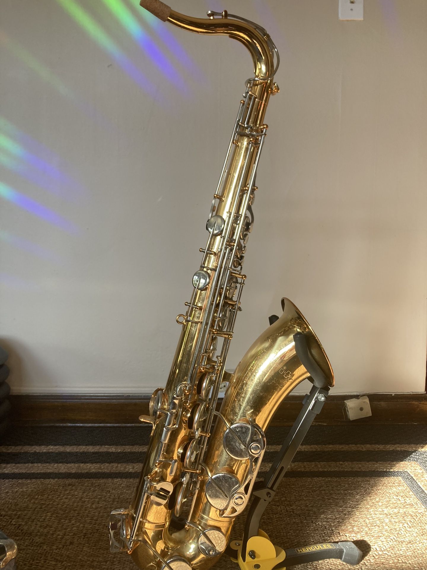 Yamaha Vito Tenor Saxophone