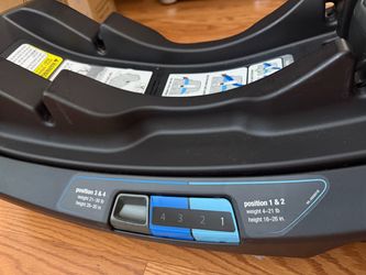 Nuna car seat base