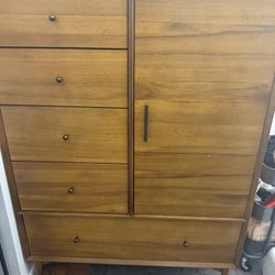 Beautiful West elm Mid-Century Chifforobe (40") - Acorn