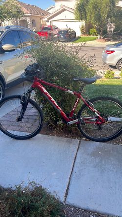 Fuji SR Suntour Bike