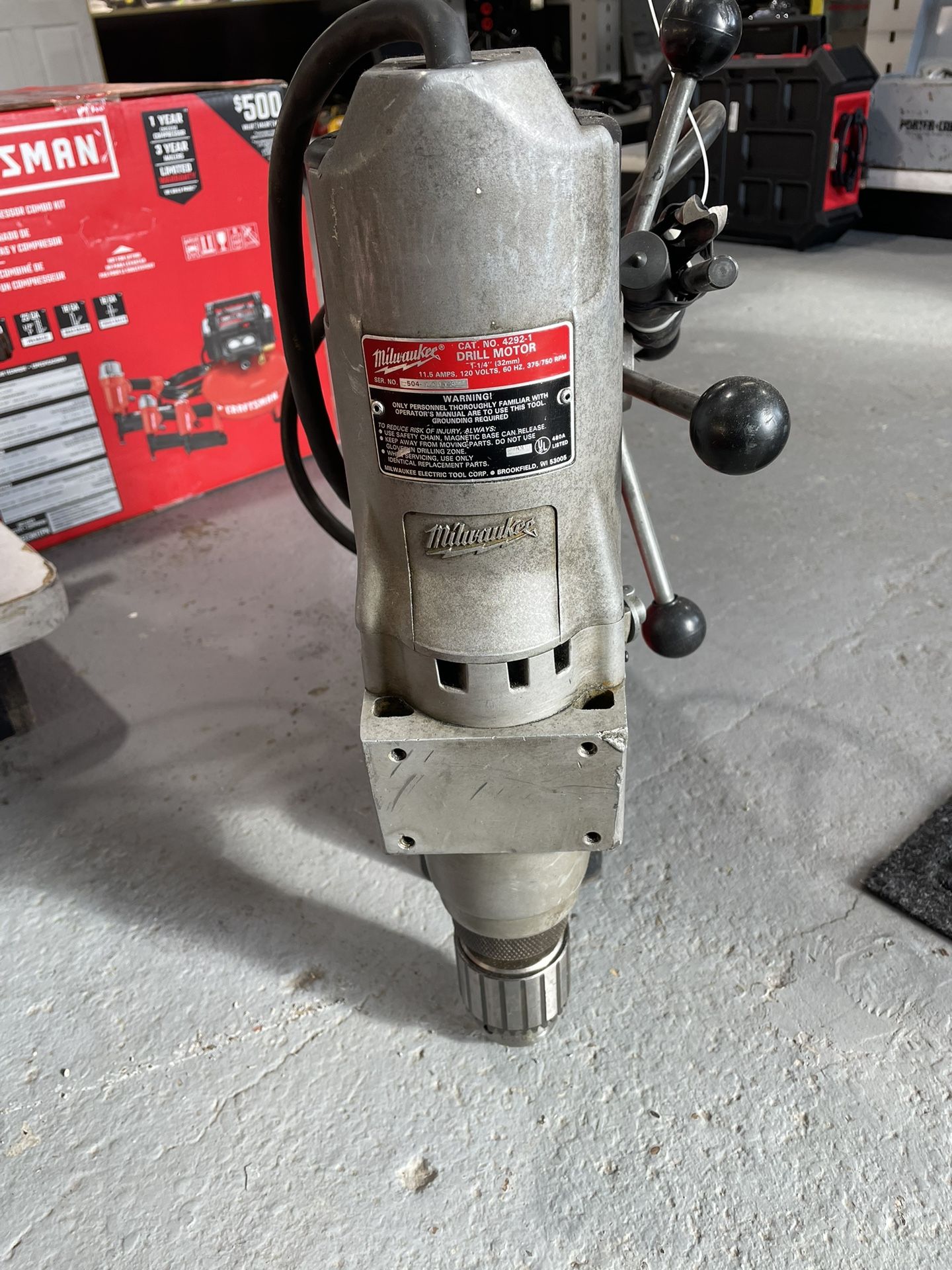 Milwaukee Magnetic Drill Press 