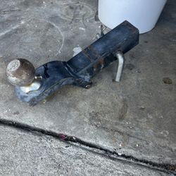 TRUCK HITCH
