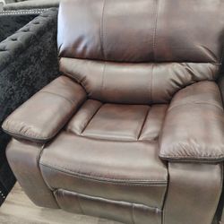brown recliner chair