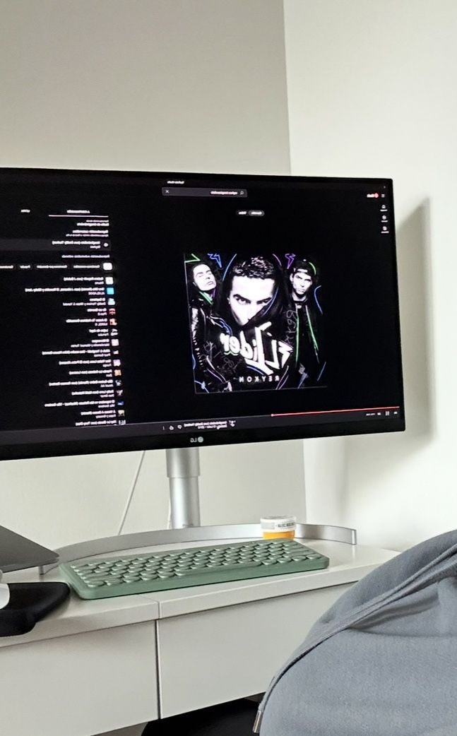LG 27” UltraFine 4K Monitor 
