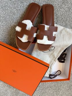 Hermes Oran sandal