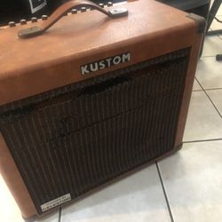 Kustom Guitar Amplifier With Voice Effects 