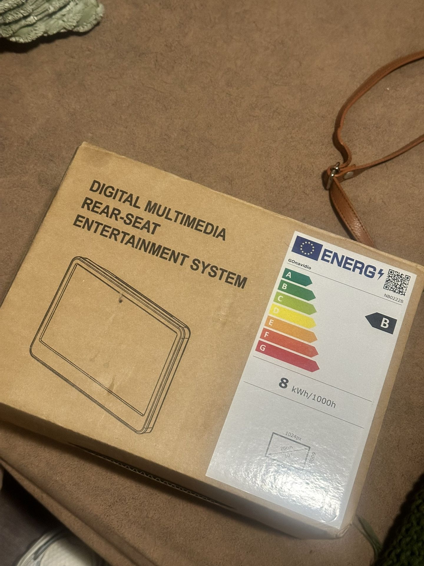 Portable car, DVD player