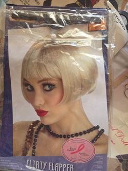 Blonde flapper wig NEW IN BAG