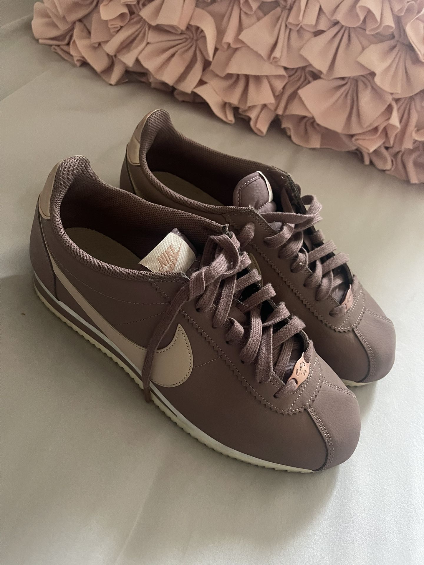 Tenis Nike Size 9.5 Precio Firme