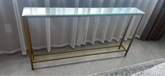 Beautiful mirror console table gold color