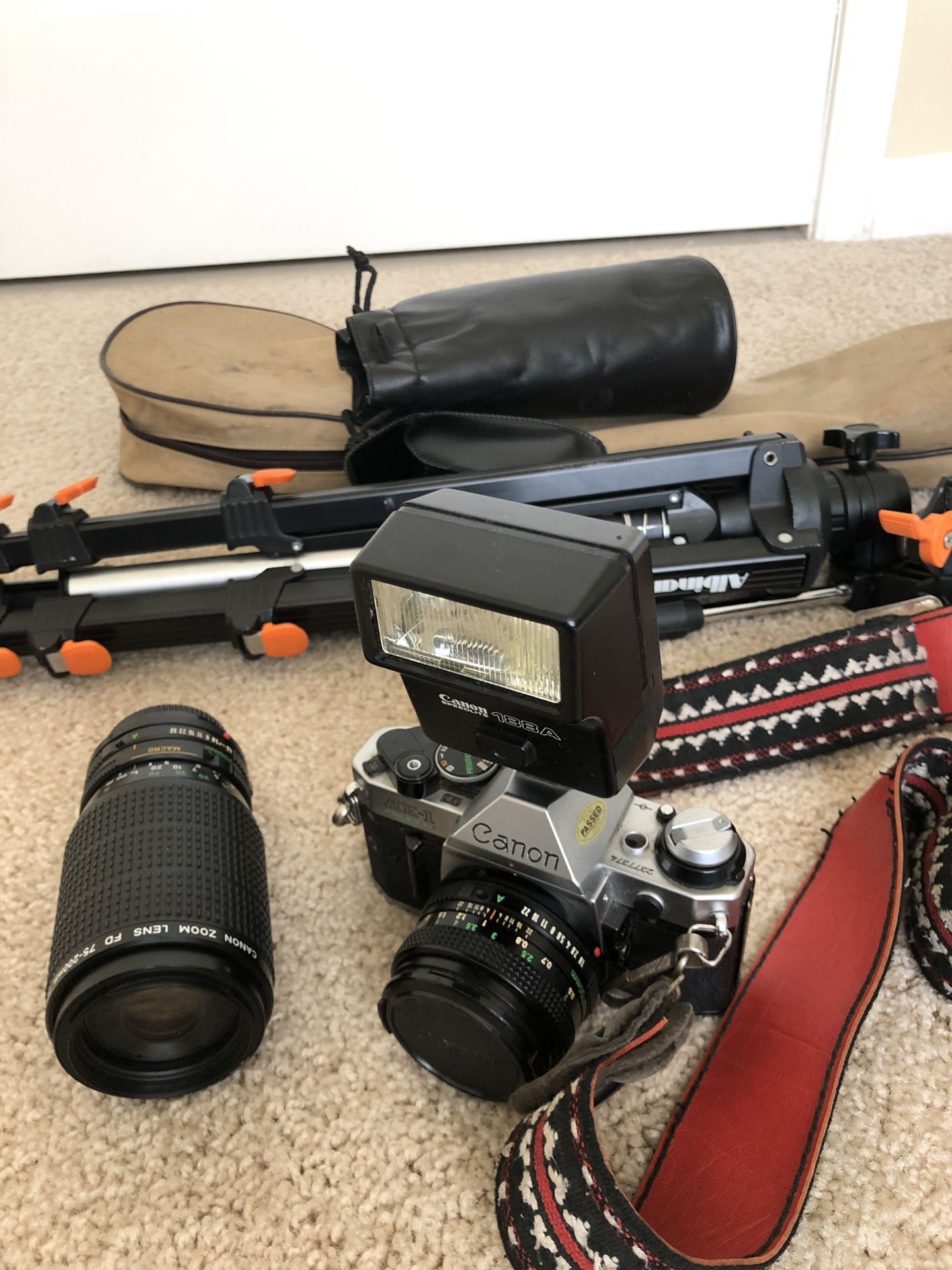Cannon AE1 Photographer Set
