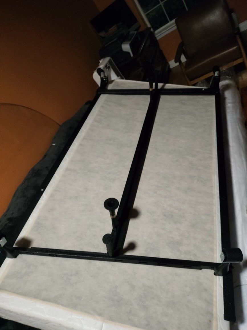 Twin Bed Frame With Box spring