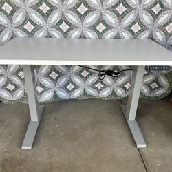 Electric Standing desk, 48 X 23 1/2