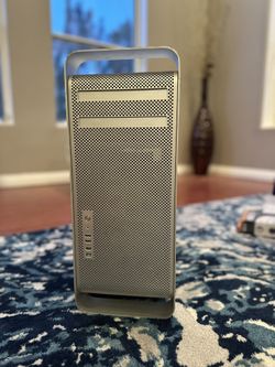 Apple Mac Pro Model A1186 Quad Core Computer Workstation