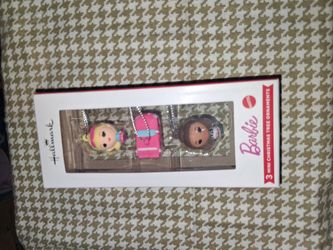 Hallmark Barbie 3 Mini Christmas Tree Ornaments