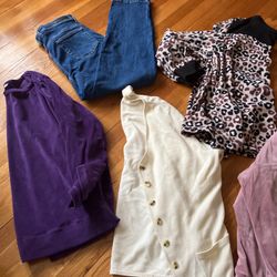 XL Ladies Velour And Long Button Down Sweater. Plus Gloria Vanderbilt Jeans 14s