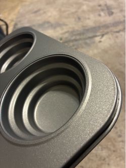 2 Piece Cakelette Pan Set