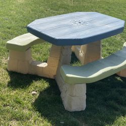 Kids Picnic Table