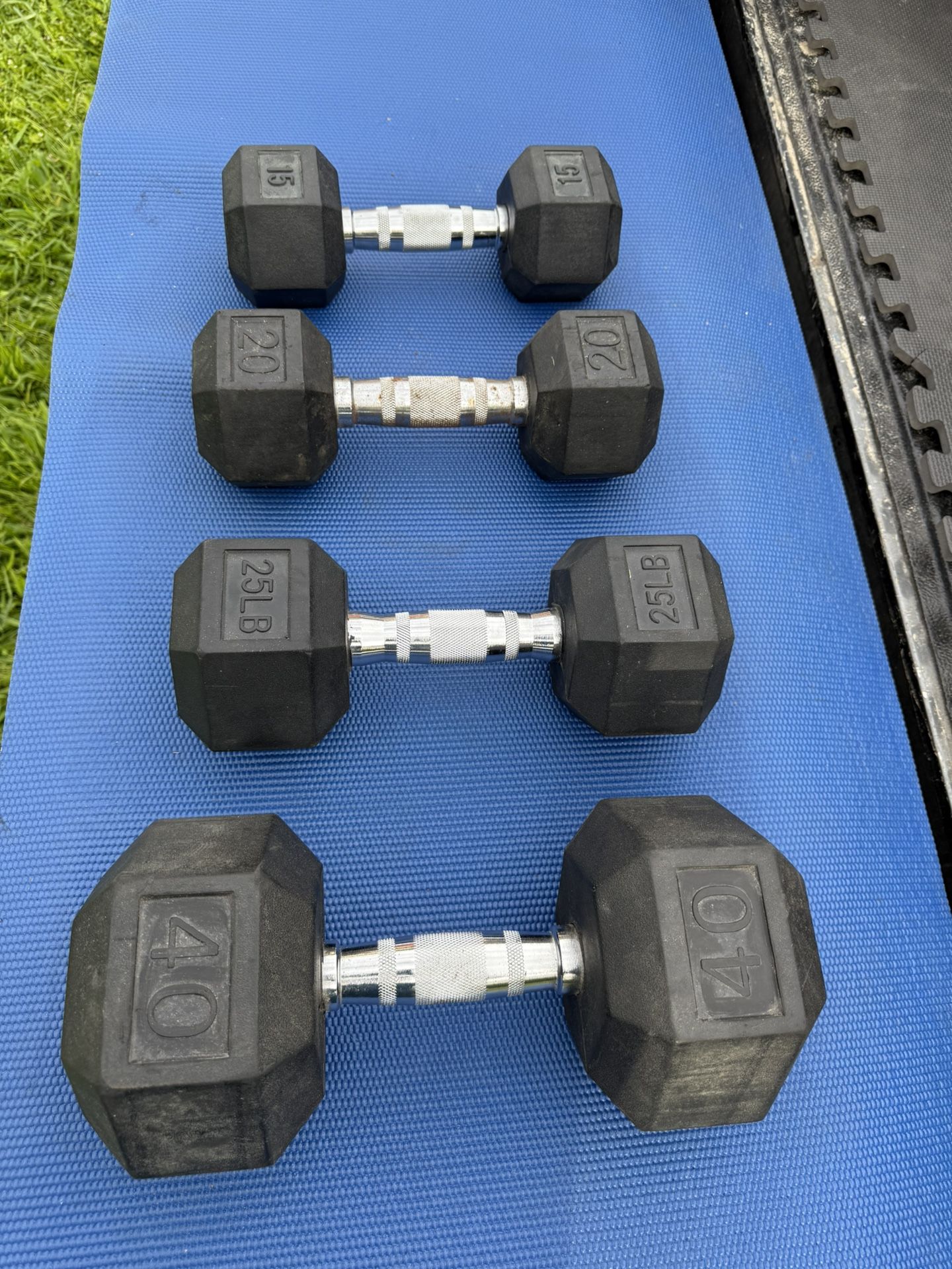 Hex Rubberized Dumbbells