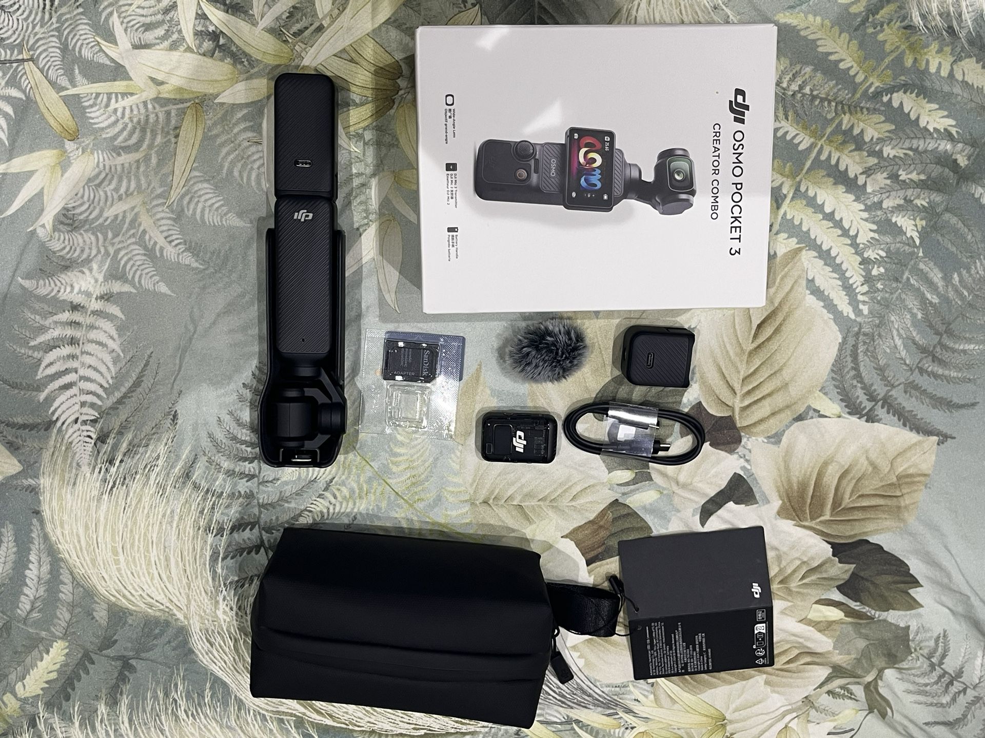 DJI Pocket 3 Creator Combo
