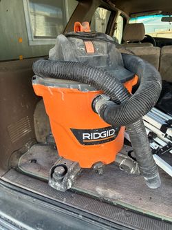 Shop vac.