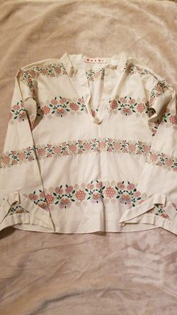 Womens MARNI shirt. Very nice,size 40 Italian