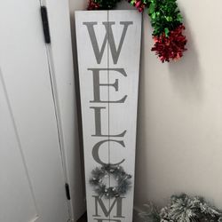 Welcome Sign For Christmas Time