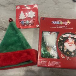 Holiday Crafts & Santa Hat