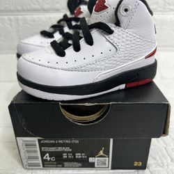 Brand New Jordan 2 “Varsity” Size 4 C 