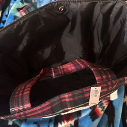 Large Victoria’s Secret Tote Bag. NWT